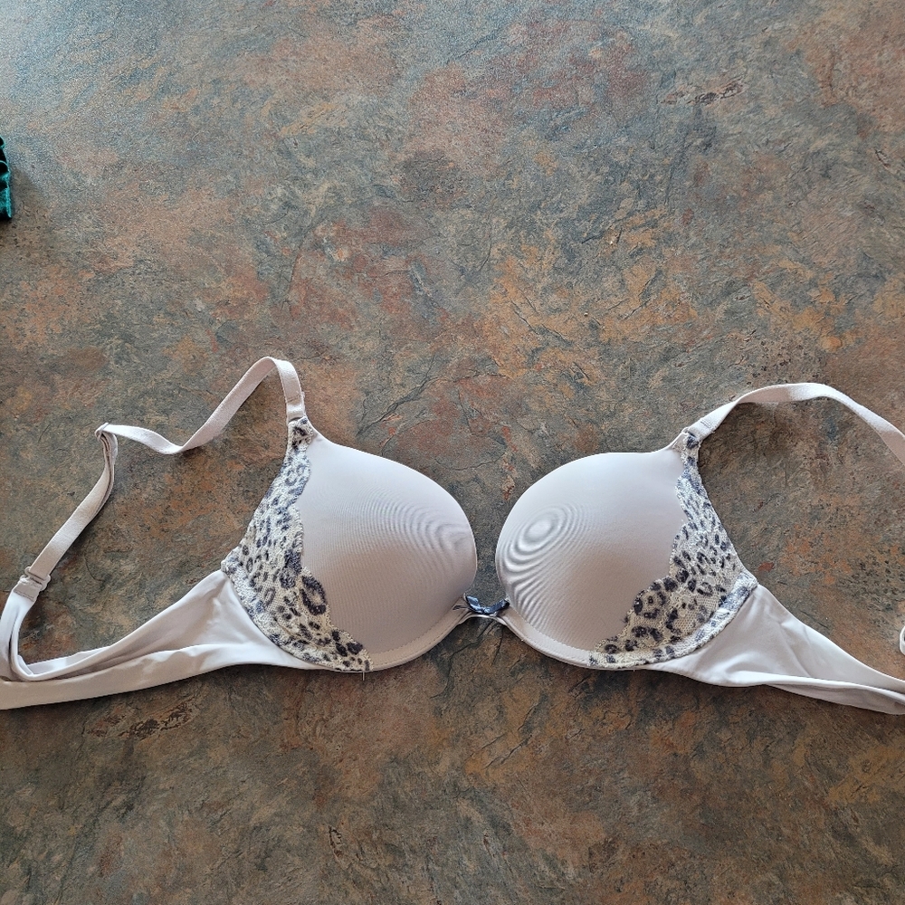 Victorias Secret bra